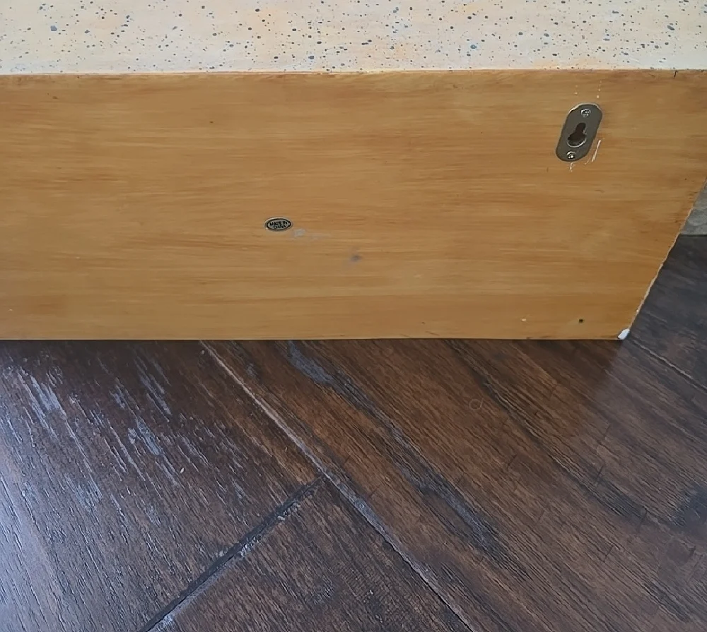 Speckaled Wall Shelf